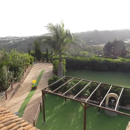 Holiday home Holiday El Brezal