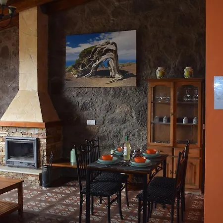 Holiday home Holiday El Brezal